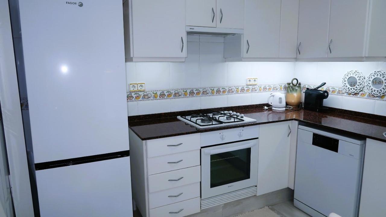 Entire Apartment , 2 Bedrooms Newly Remodeled Center Sitges Barcelona Exterior foto